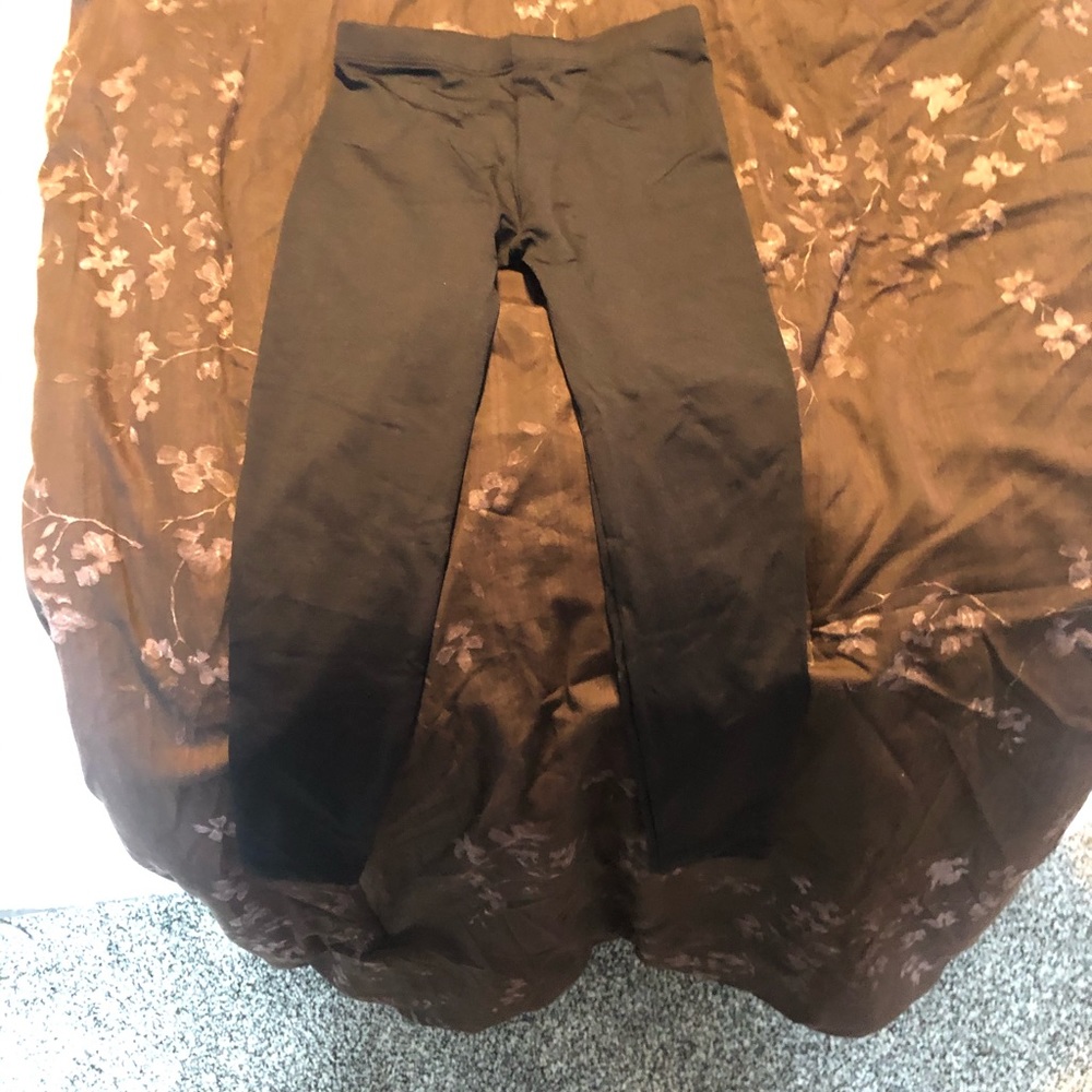 Outfit - Picture 3 of 3